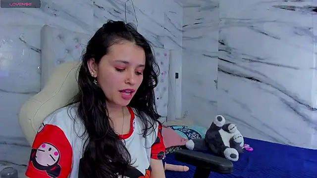 Snapshot of arissha_lee chatting on 05.27.26 arissha lee online show from 05.27.26