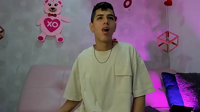 Angel Khouri online show from 02.19.25