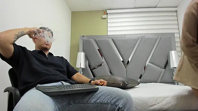 DAVID VICTORIAA online show from 05.29.26