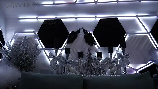 Snapshot of taanni_bc chatting on 01.23.25 taanni bc online show from 01.23.25