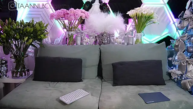 Snapshot of taanni_bc chatting on 01.31.25 taanni bc online show from 01.31.25