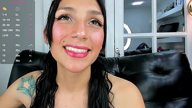 Snapshot of miss___evangeline chatting on 03.20.25 miss evangeline online show from 03.20.25