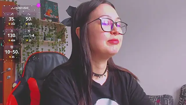 kittenrisha online show from 03.12.25