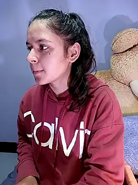 Snapshot of Danni_shy chatting on 01.29.25 Danni shy online show from 01.29.25