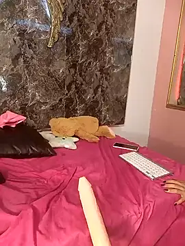 Snapshot of Danni_shy chatting on 02.12.25 Danni shy online show from 02.12.25