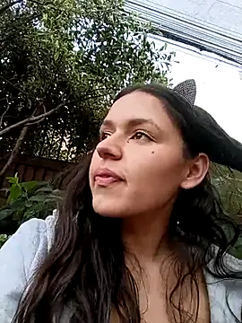 Snapshot of Danni_shy chatting on 03.13.25 Danni shy online show from 03.13.25