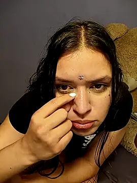 Snapshot of Danni_shy chatting on 03.14.25 Danni shy online show from 03.14.25