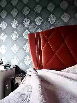 Snapshot of derya35 chatting on 01.17.25 derya35 online show from 01.17.25