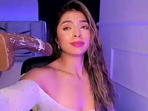 daniiphoeniixx online show from 02.22.25