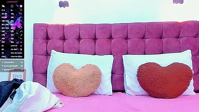 Annie kurt  online show from 02.11.25