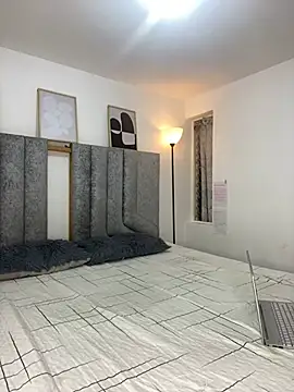 Snapshot of womantall99 chatting on 12.31.24 womantall99 online show from 12.31.24