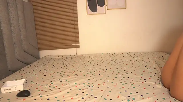 womantall99 online show from 03.13.26