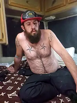 StruggleSnuggles online show from 03.06.25