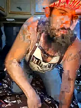 StruggleSnuggles online show from 10.21.25