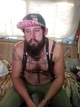 StruggleSnuggles online show from 10.29.25