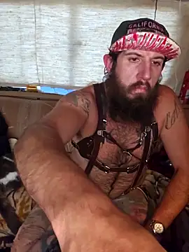 StruggleSnuggles online show from 11.01.25