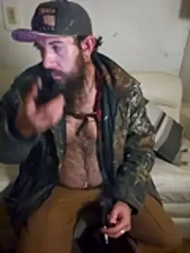 StruggleSnuggles online show from 11.10.25