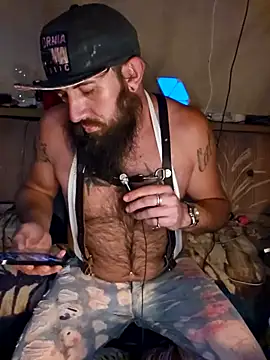 StruggleSnuggles online show from 11.14.25