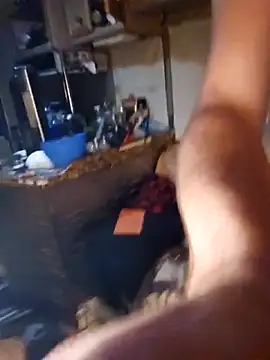 StruggleSnuggles online show from 11.16.25