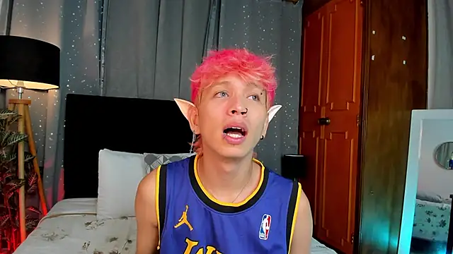 Snapshot of Brian-Ausslos chatting on 03.14.25 Brian-Ausslos online show from 03.14.25