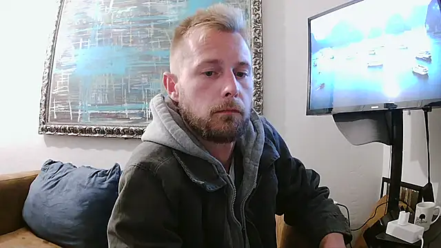 Snapshot of bjay1210 chatting on 01.18.25 bjay1210 online show from 01.18.25