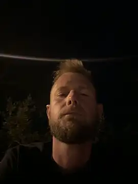 Snapshot of bjay1210 chatting on 02.19.26 bjay1210 online show from 02.19.26