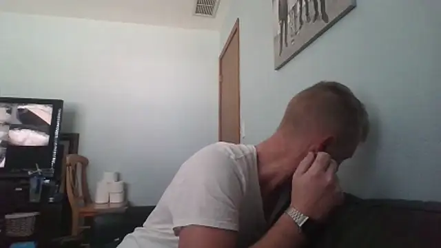 Snapshot of bjay1210 chatting on 02.23.26 bjay1210 online show from 02.23.26