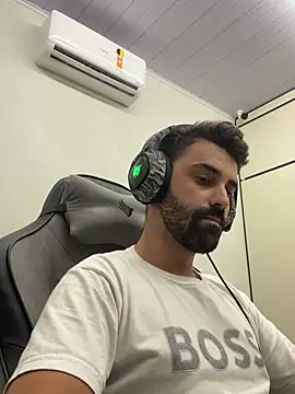 Snapshot of biel_96 chatting on 01.10.25 biel 96 online show from 01.10.25