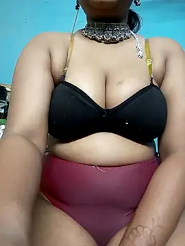 Snapshot of Hayna_G chatting on 02.27.25 Hayna G online show from 02.27.25