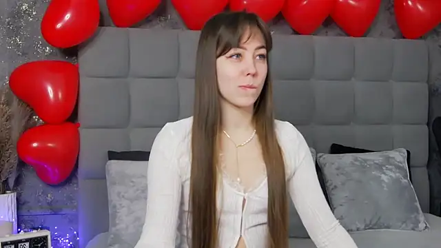 Snapshot of TheEmma chatting on 02.20.25 TheEmma online show from 02.20.25