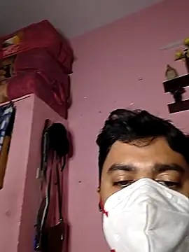 Snapshot of Whitehouse01 chatting on 12.28.24 Whitehouse01 online show from 12.28.24