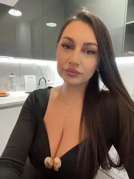 Snapshot of claraxjoyy chatting on 02.03.25 claraxjoyy online show from 02.03.25