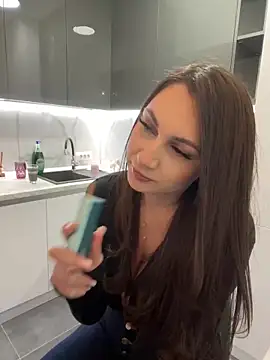 Snapshot of claraxjoyy chatting on 02.24.25 claraxjoyy online show from 02.24.25