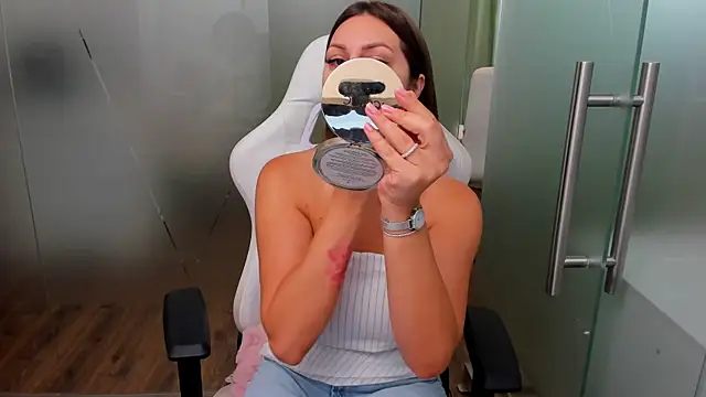 claraxjoyy online show from 06.10.26