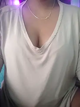 Snapshot of muskan-Sharma chatting on 10.08.25 muskan-Sharma online show from 10.08.25