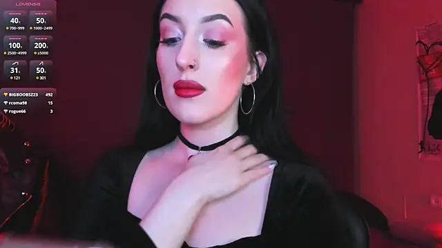 Miss Alice   online show from 02.12.25