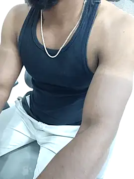 hot boy dic online show from 11.21.25