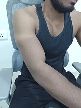 hot boy dic online show from 03.18.26