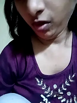 Snapshot of Piya_Ji chatting on 12.22.25 Piya Ji online show from 12.22.25