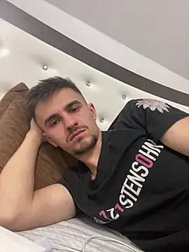 Snapshot of Demonpull69 chatting on 03.22.25 Demonpull69 online show from 03.22.25