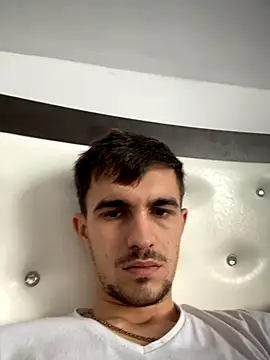 Snapshot of Demonpull69 chatting on 11.20.25 Demonpull69 online show from 11.20.25