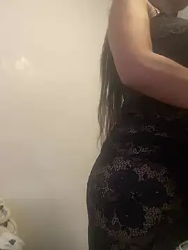 CurvyQueen19 online show from 02.22.25