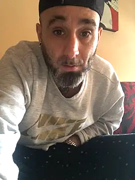 josueswvillaA1 online show from 11.14.25