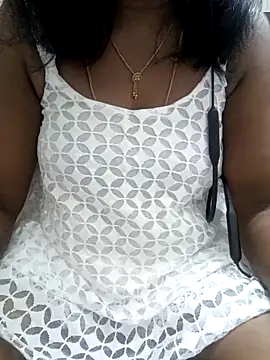 Tamil Vishalini online show from 09.17.25