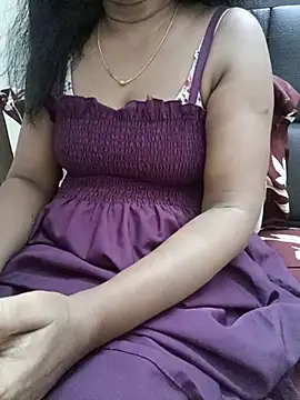 Snapshot of Tamil_Vishalini chatting on 06.27.26 Tamil Vishalini online show from 06.27.26