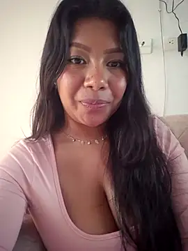 Snapshot of PaulaOrtiz_1 chatting on 01.05.26 PaulaOrtiz 1 online show from 01.05.26