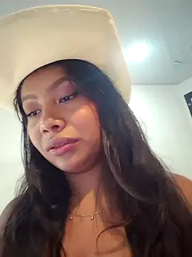 Snapshot of PaulaOrtiz_1 chatting on 02.27.26 PaulaOrtiz 1 online show from 02.27.26