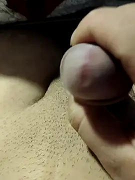 Snapshot of 22Moreno chatting on 11.04.25 22Moreno online show from 11.04.25