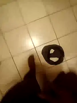 Snapshot of Kwanele854 chatting on 02.15.25 Kwanele854 online show from 02.15.25