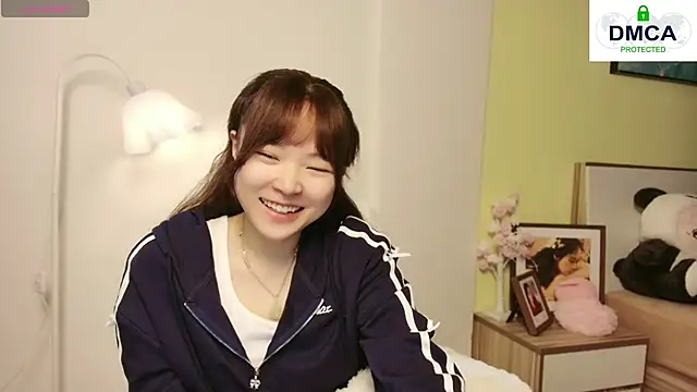 Chenjing0 online show from 02.16.25